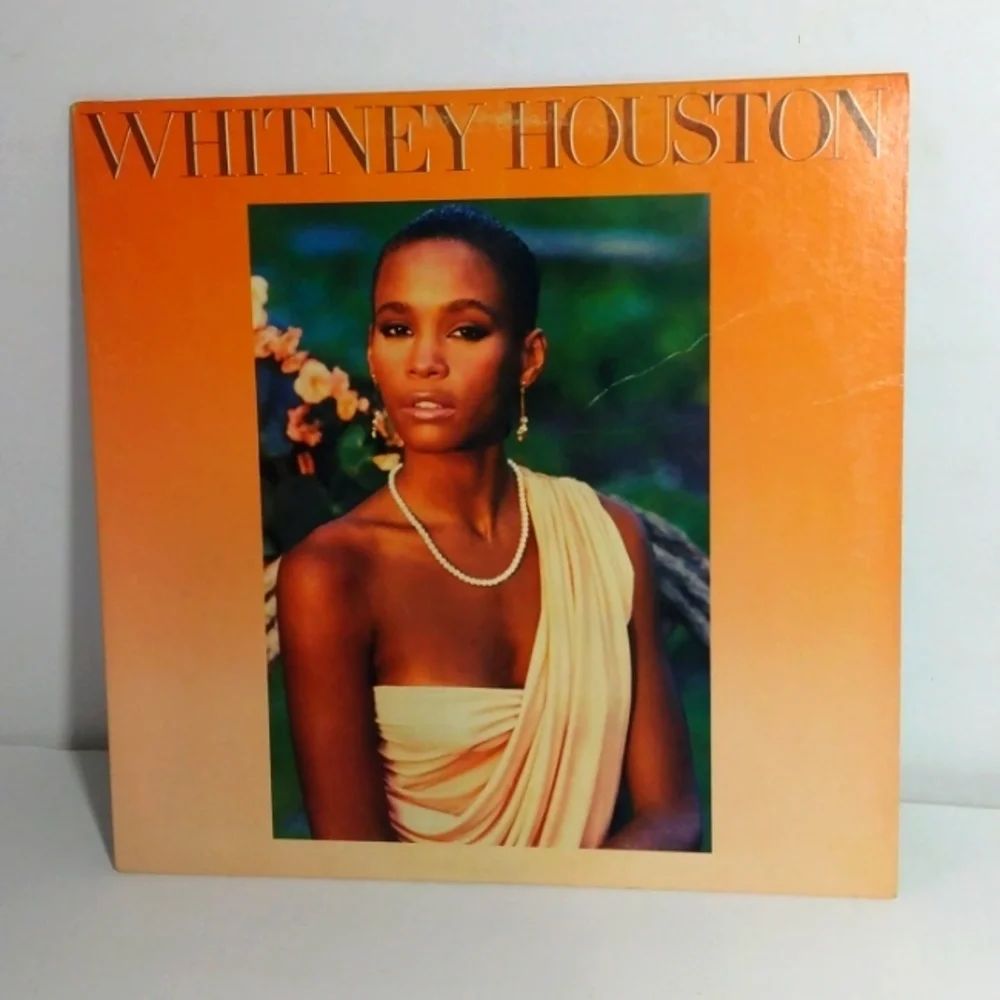 Whitney Houston - Picture 1 of 7